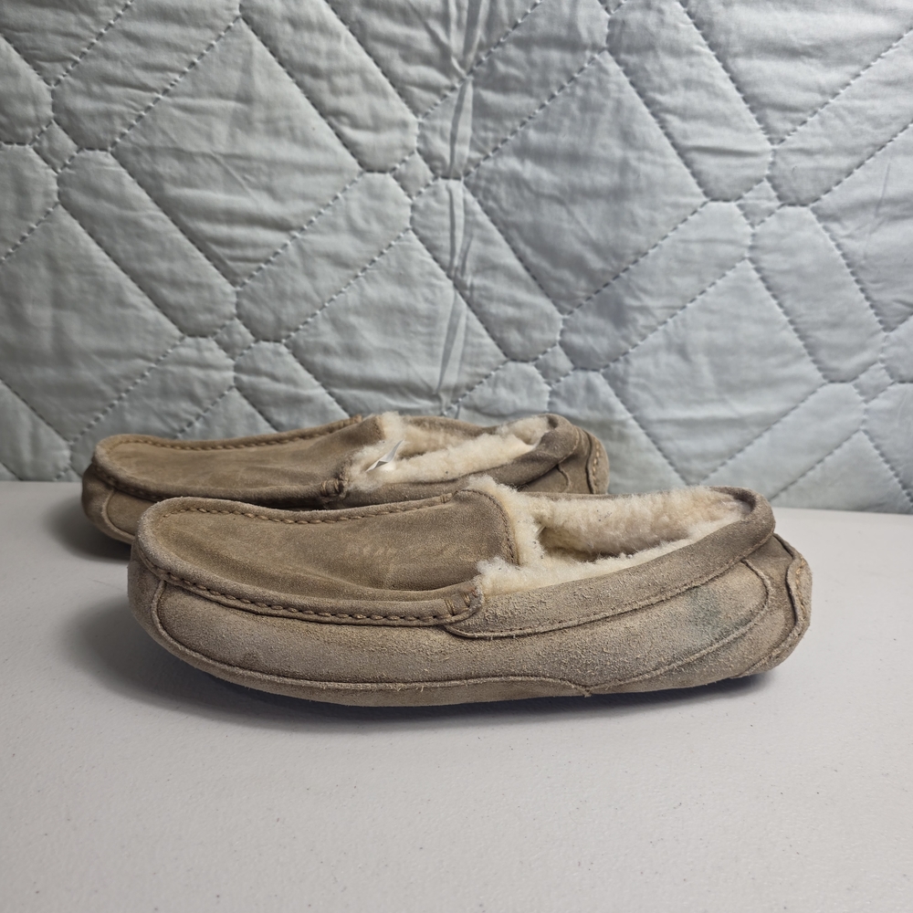 Ugg Suede Shearling Lined Moccasin Slippers - Taupe Sz 6